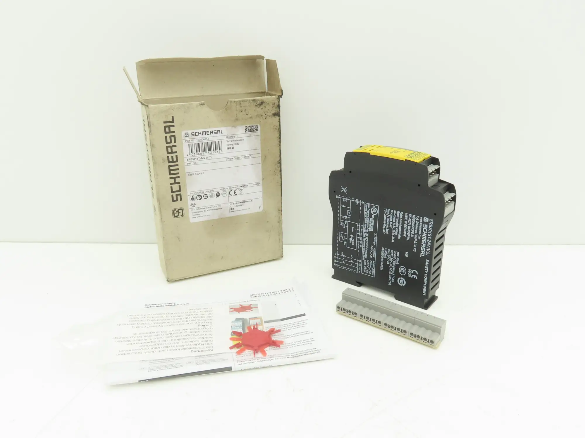 Schmersal SRB301ST-24V-(V.2) Safety Relay Module 103006151