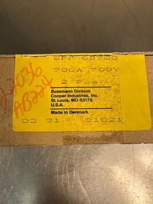 Buss Semitron SPP-6B700 700 AMP 700 VOLT (4B-17)