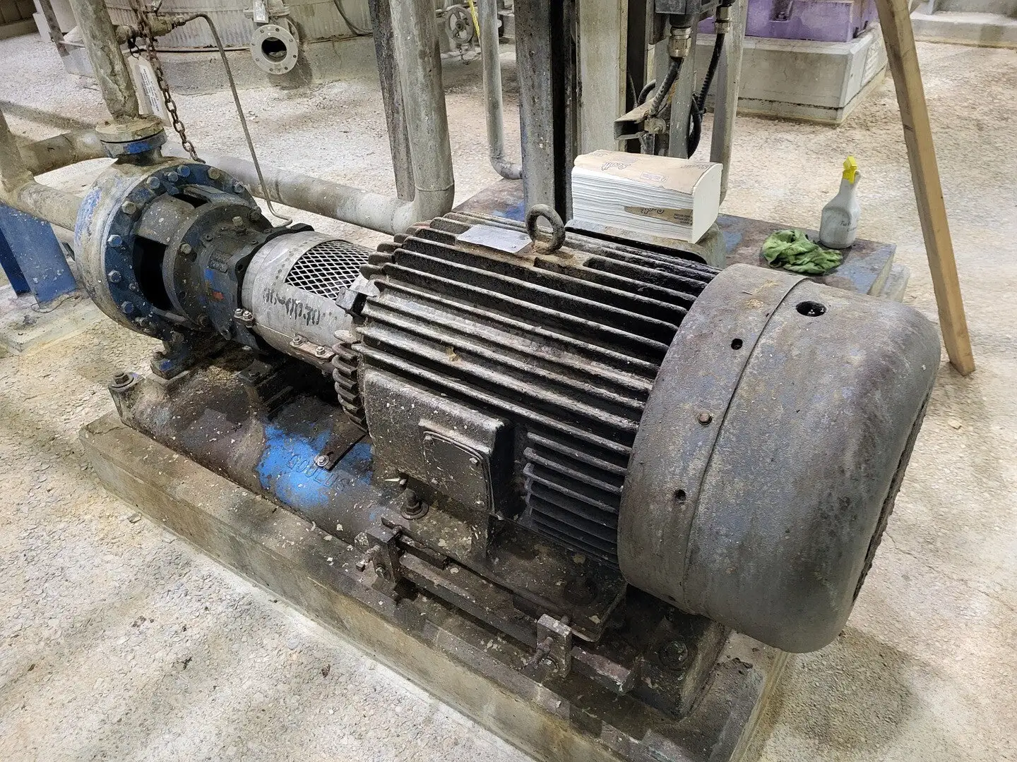 Centrifugal Pump w/ 100 hp Motor