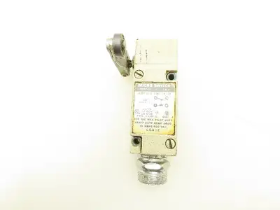Honeywell Micro Switch LSA1E Heavy Duty Limit Switch 10A 600V Roller Lever Arm