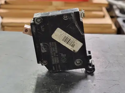 USED CUTLER-HAMMER CH130