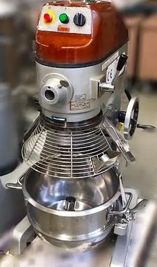 SPAR 30 QT DOUGH MIXER