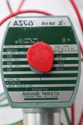 ASCO REDHAT 8320G172 Solenoid Valve 1/4 Inch - NEW IN BOX - STOCK H1587