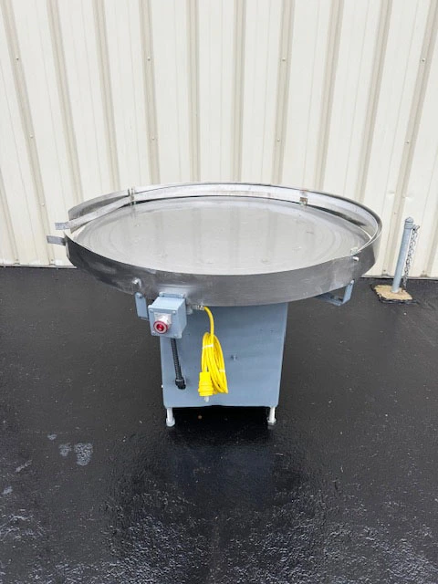 Island Equipment 48 Inch Rotary Accumulation Table