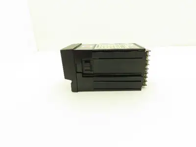 Powers 535 Process Controller 1/4 DIN Firmware 2.1 *PARTS OR REPAIR