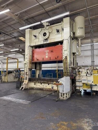 Used 1978 VERSON PRESS S4-1000-144-84T Straight Side Presses Michigan US | S & G Press and Machinery Sales #233911