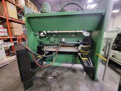 USED 1982 CINCINNATI 90CB X 8