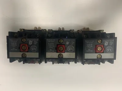 USED ALLEN BRADLEY 700-P200A-1