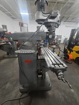 BRIDGEPORT SERIES 1 2HP 9"x48" Mills, Vertical | Machinery Central (4)