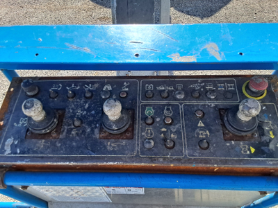 USED 2016 Genie Z-62/40
