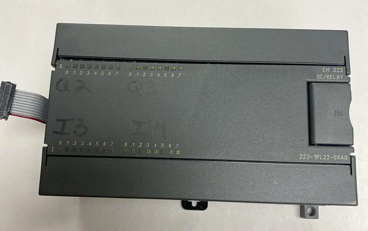 New | in-Stock SIEMENS 6ES7223-1PL22-0XA0 Input / Output Modules | Surplus Asset Holdings #1205969