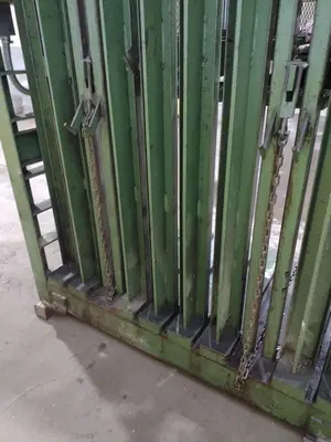 60" X 30" PIQUA SERIES 40 HYDRAULIC VERTICAL BALER: STOCK #18802