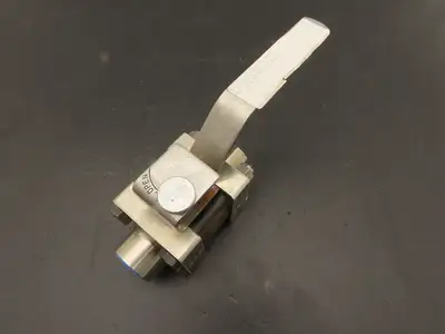 Contromatics 298-00-204 Stainless Steel 3pc Ball Valve 1/2" Socket Weld 700 WOG