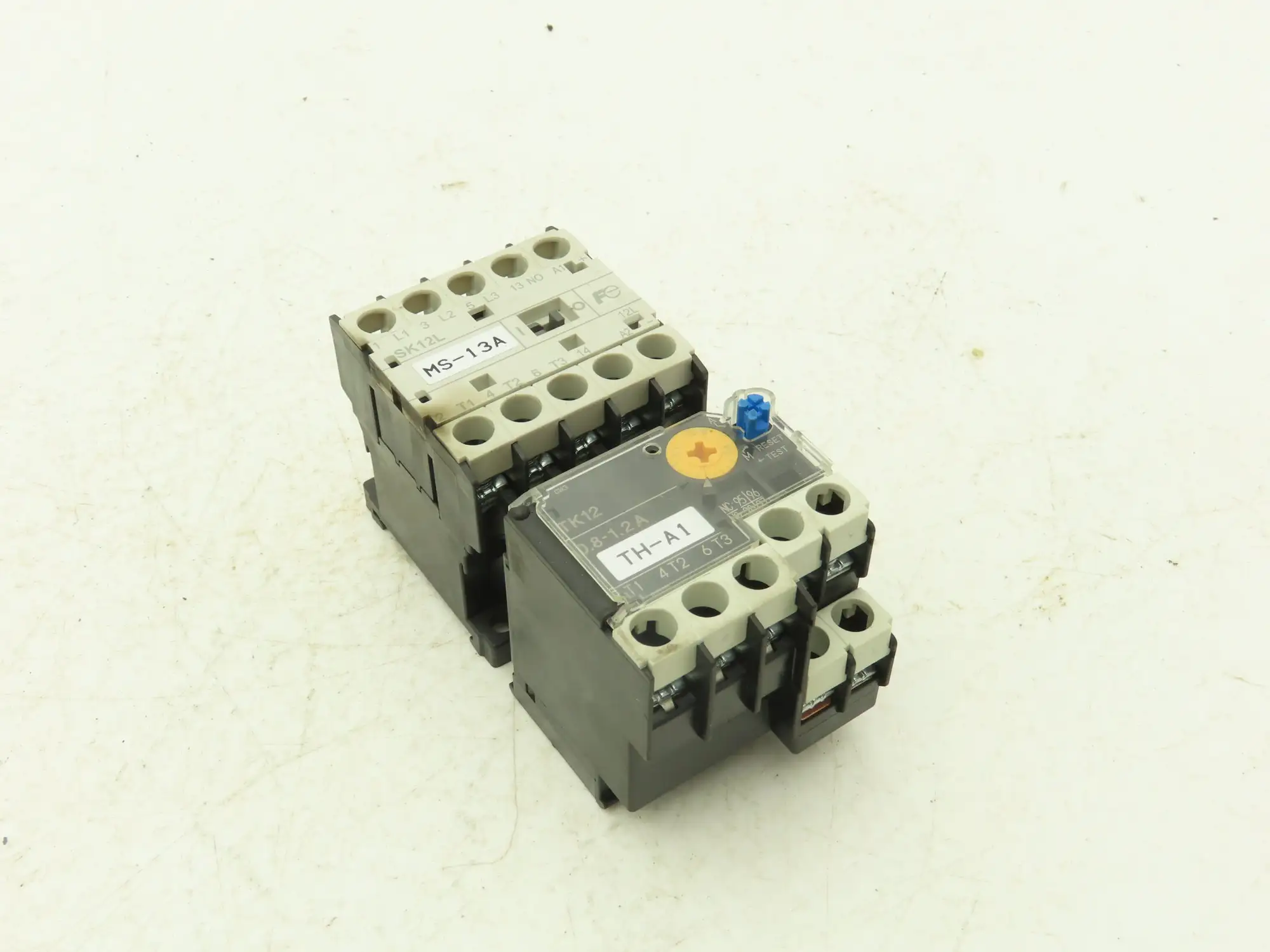 Fuji SK12L Motor Starter Contactor 5.5kW 600V TK12W & Thermal Overload 0.8-1.2A
