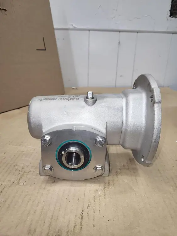 New | in-Stock TIGEAR TIGEAR-2 STAINLESS HOUSING RIGHT ANGLE WORM GEAR REDUCER SS17Q20H56 *NEW NO BOX* 56C FRAME SIZE Speed Reducers | ND Industrial Surplus #1225363