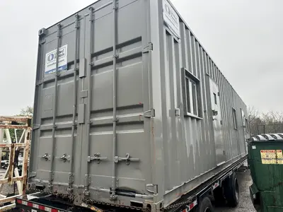 40' PORTABLE OFFICE STORAGE CONTAINER: STOCK #23098