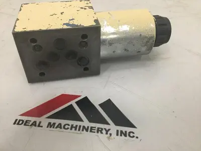 USED REXROTH 4WE10D32/CG24N9K4