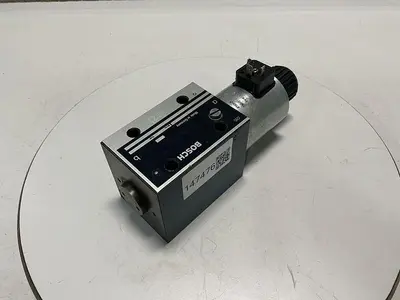 USED BOSCH 0 810 001 825