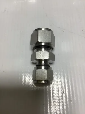 Hoke Gyrolok  8RU6316HPS-90 Tube Fittings (5 pcs)