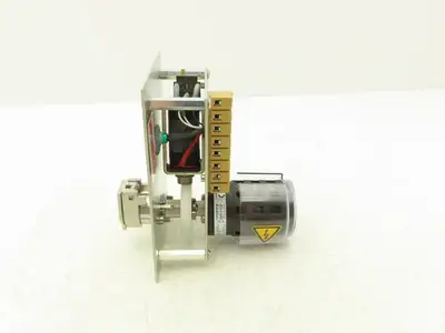 Allen Bradley 440T-MSRUE13CC Guardmaster Trapped Key Interlock Solenoid Release