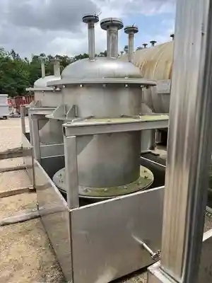 200 gal stainless steel tank