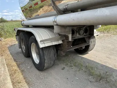 Used 2012 STAINLESS TANK & EQUIPMENT _UNKNOWN_ Tanker Trailers Indiana US | Lakeshore Equipment Sales #1546604
