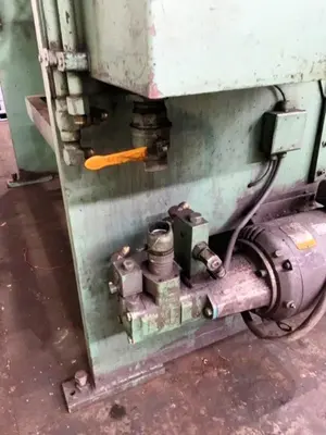 95 TON X 8' BETENBENDER MODEL 8-95  HYDRAULIC PRESS BRAKE
