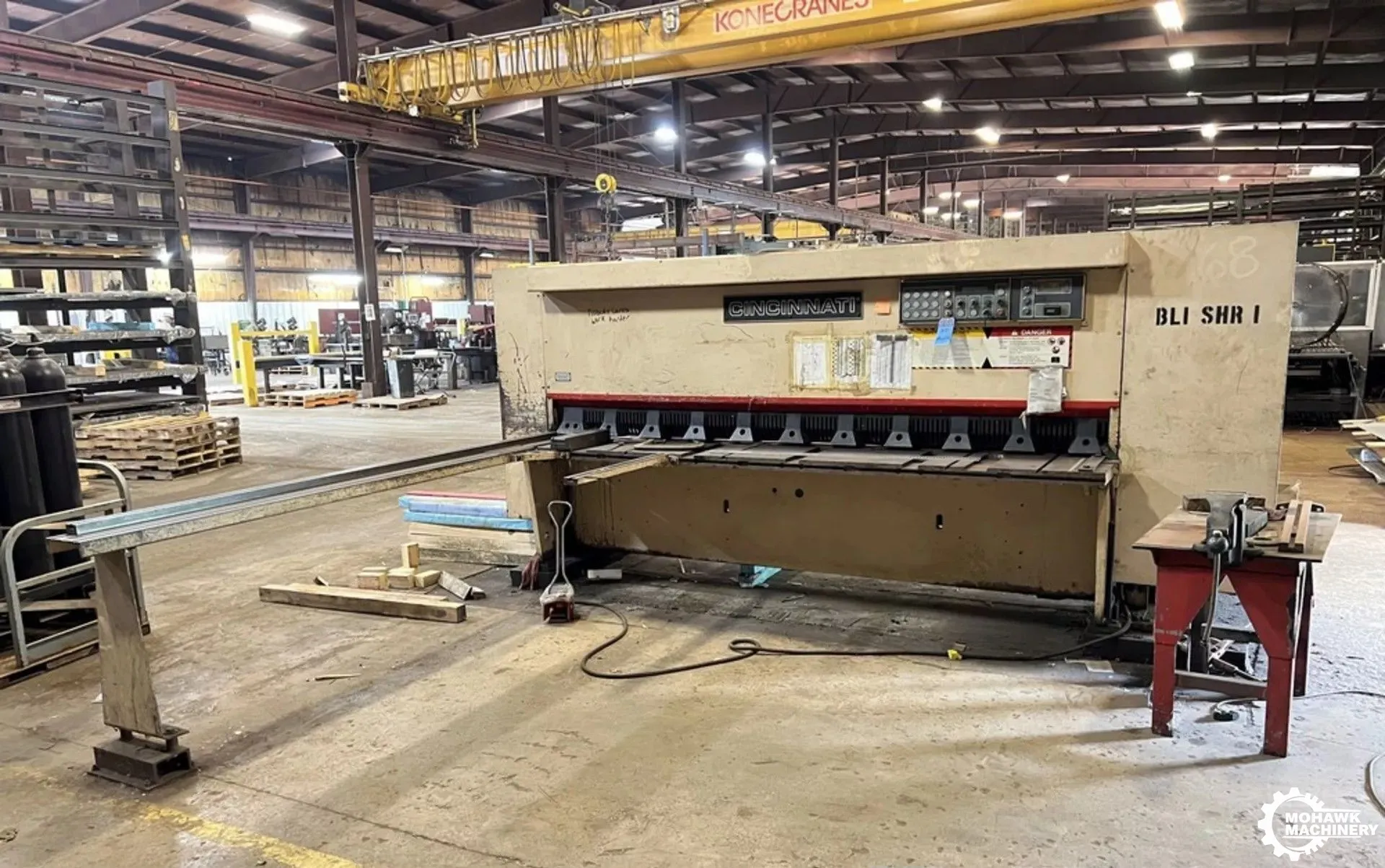 10’ x 1/4” CINCINNATI-INC “250HSX10FT” HYDRAULIC POWER SQUARING SHEAR