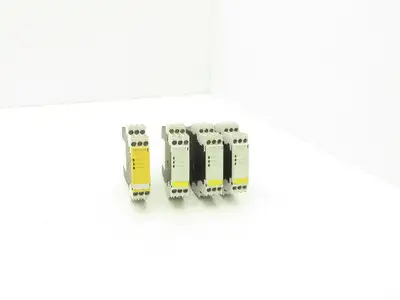 Siemens 3TK2824-1BB40 Sirius Safety Relay Control Lot of 4