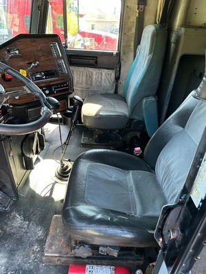 Used 2001 FREIGHTLINER FLD 120 Conventional trucks Indiana US | Proxy Equipment #1384951