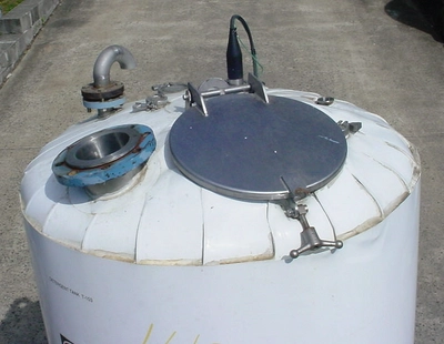 USED LANGSEKAMP FOOD GRADE SS TANK 300 GAL