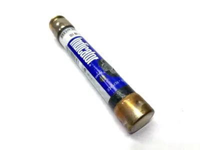 USED LITTELFUSE TIME-DELAY DUAL ELEMENT INDICATOR FUSE CLASS RK5 600VAC 10A