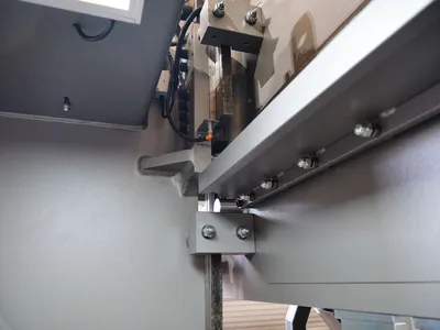 PIONEER Forge 15010 Press Brakes | Pioneer Machine Sales Inc. (11)