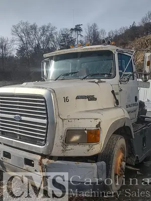 USED 1995 FORD AEROMAX L9000 TRACTOR