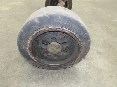 Hyster E60Z Forklift Dual-Wheel Steer Axle Assembly