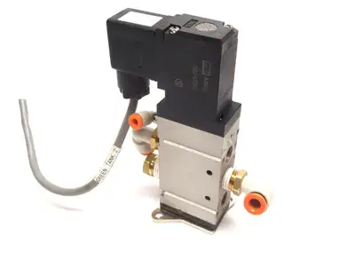 USED SMC VALVE SGL SOLENOID BODY DC21-26V