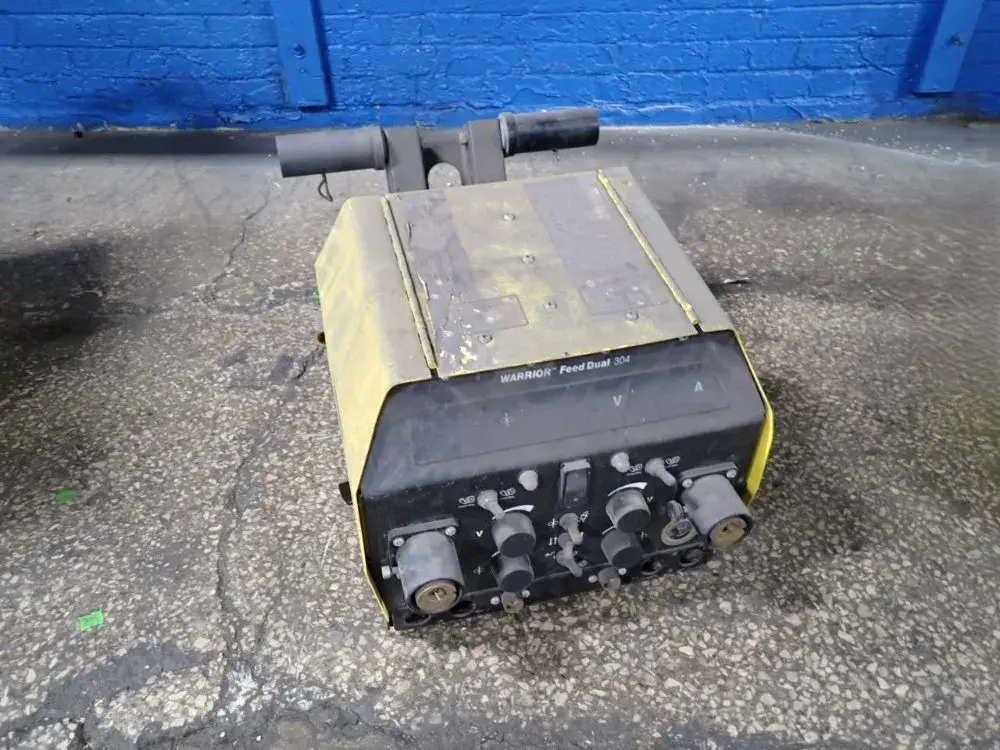 Used ESAB WARRIOR FEEDDUAL 304 Welding Machinery (Other) Ohio US | HGR 24 #1048304