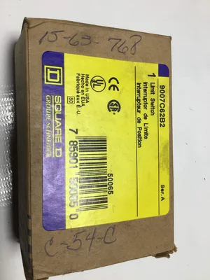 NEW SQUARE 9007C62B2 SIDE ROTARY LIMIT SWITCH TYPE 6P A600 R300