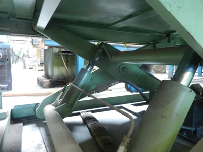 USED ZM SCISSORLIFT 2400 X 1500 MM