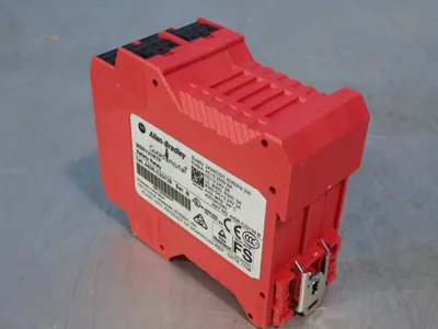 NEW ALLEN BRADLEY 440RC23139