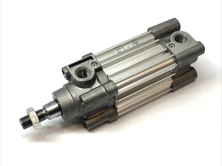 Used SMC Pneumatic Cylinder 1.0MPa Max Pneumatic Cylinders Michigan US | Maverick Industrial Sales #1419208