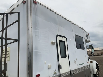 Used 1995 KENWORTH T300 Campers, Caravans, Motorhomes Michigan US | Miedema Asset Management Group #1342328