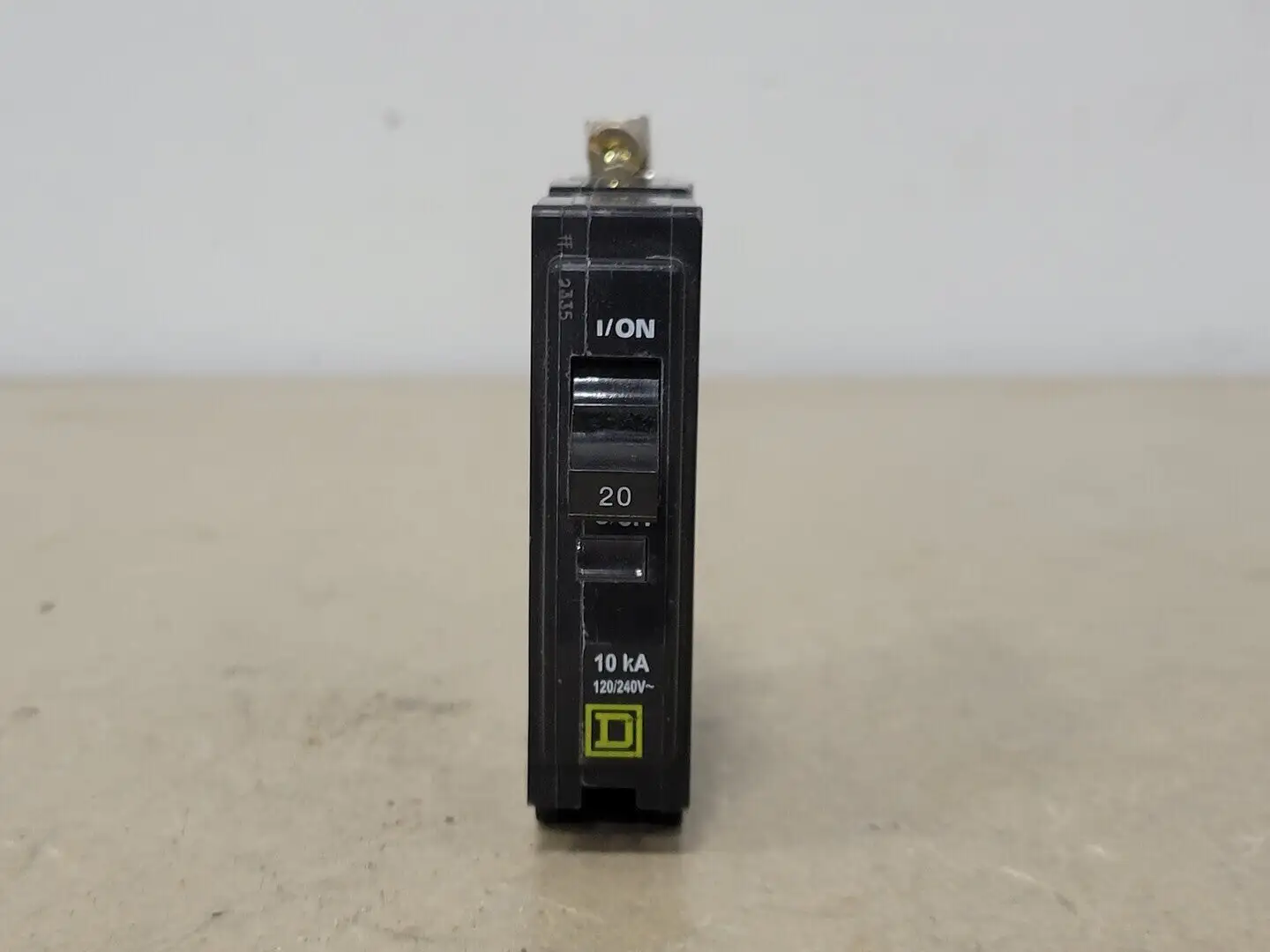 USED SQUARE D QOB120