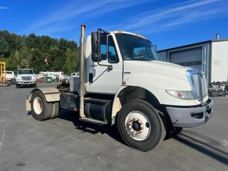 Used 2009 INTERNATIONAL DURASTAR 4400 Cab Chassis trucks Washington US | Puget Sound Truck Sales #1546537