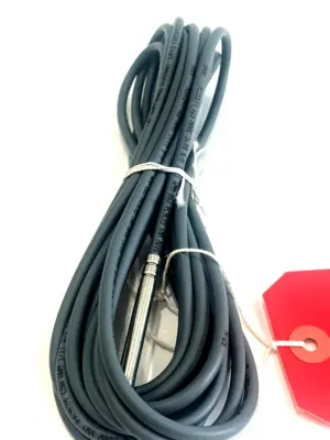 NEW UNITRONIC 065066136 TEMPERATURE SENSOR LOT OF 2