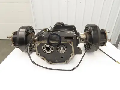 Hyster E30XM Forklift Dual-Wheel Front Drive Axle Assembly 5-Lug