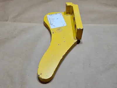 NEW KOMATSU 195-30-68270