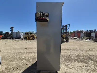 Power Distribution Center (PDC) - 600 Amp Main Breaker