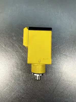 Banner Engineering Q456EQ5 Industrial Sensor (BIN-1.5.1)