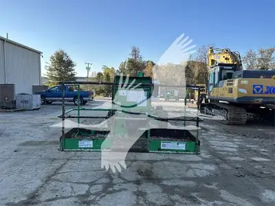USED 2015 GENIE S40